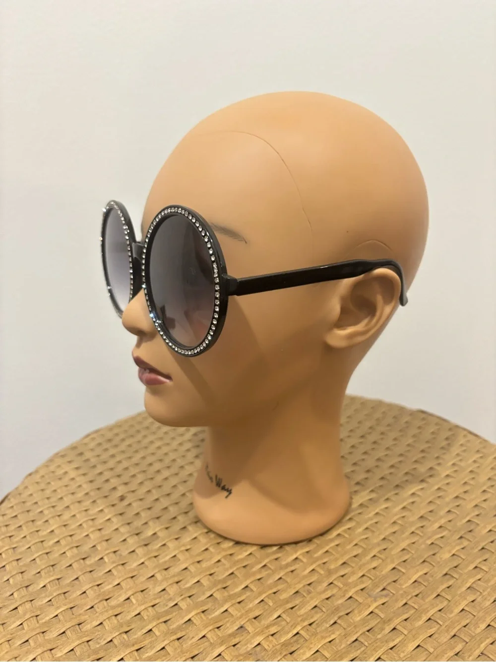 NY Sunglasses Black Round Rhinestone